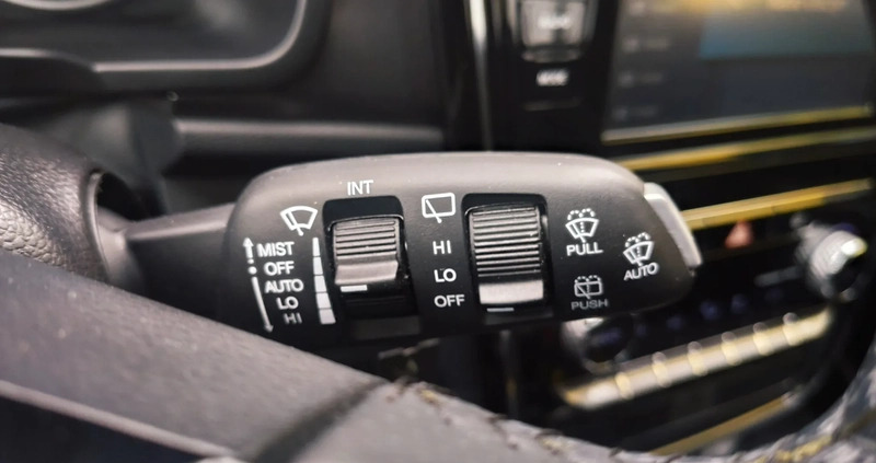 SsangYong Tivoli cena 74800 przebieg: 33538, rok produkcji 2021 z Chociwel małe 211